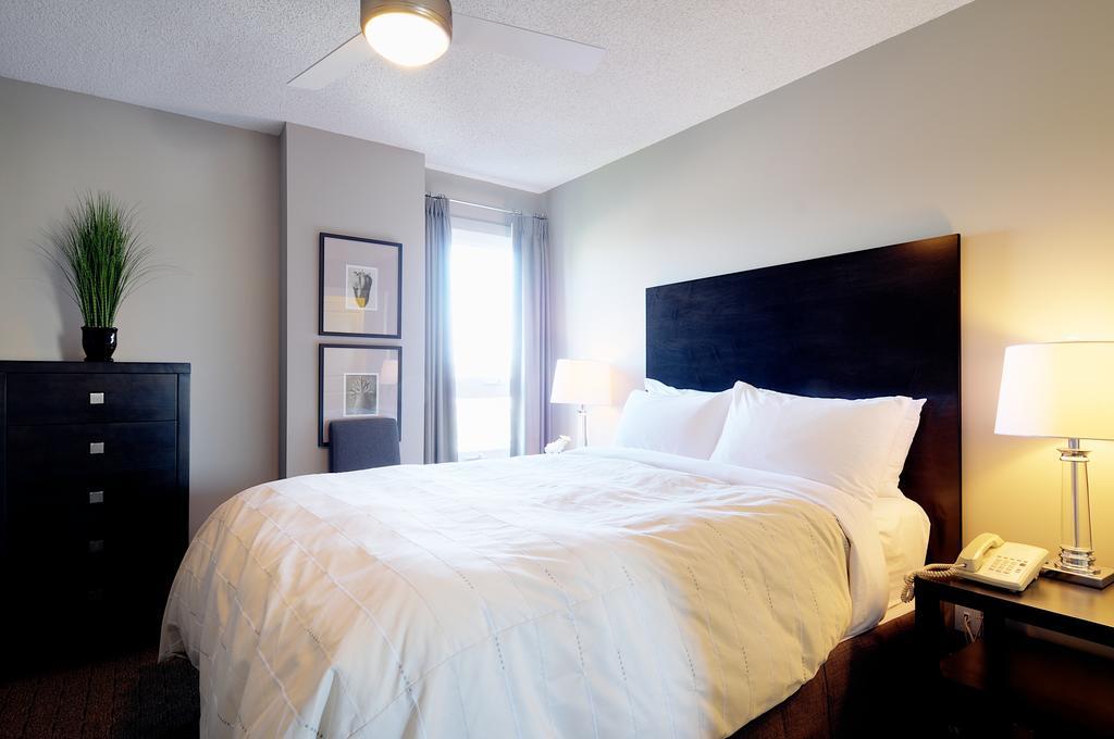 Execsuite Inc. Calgary Room photo