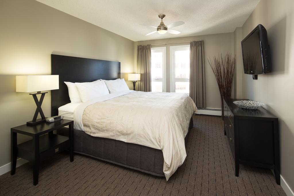 Execsuite Inc. Calgary Room photo